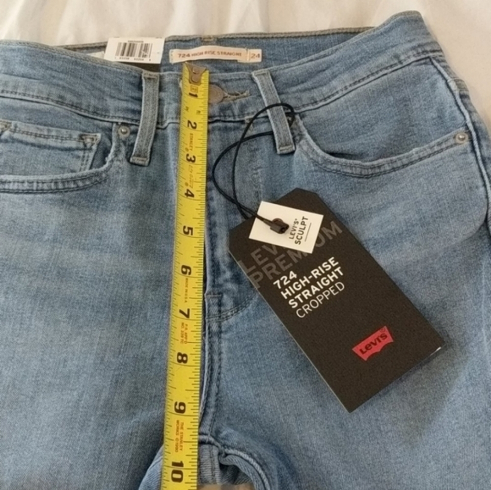 Levi's 724 High Rise Straight Leg Stretch Jeans - Picture 5 of 10